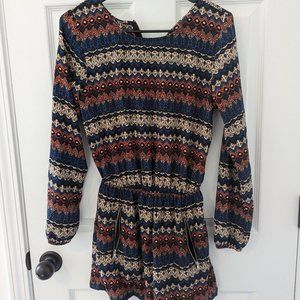 Small Long sleeved Patterned Rhomper